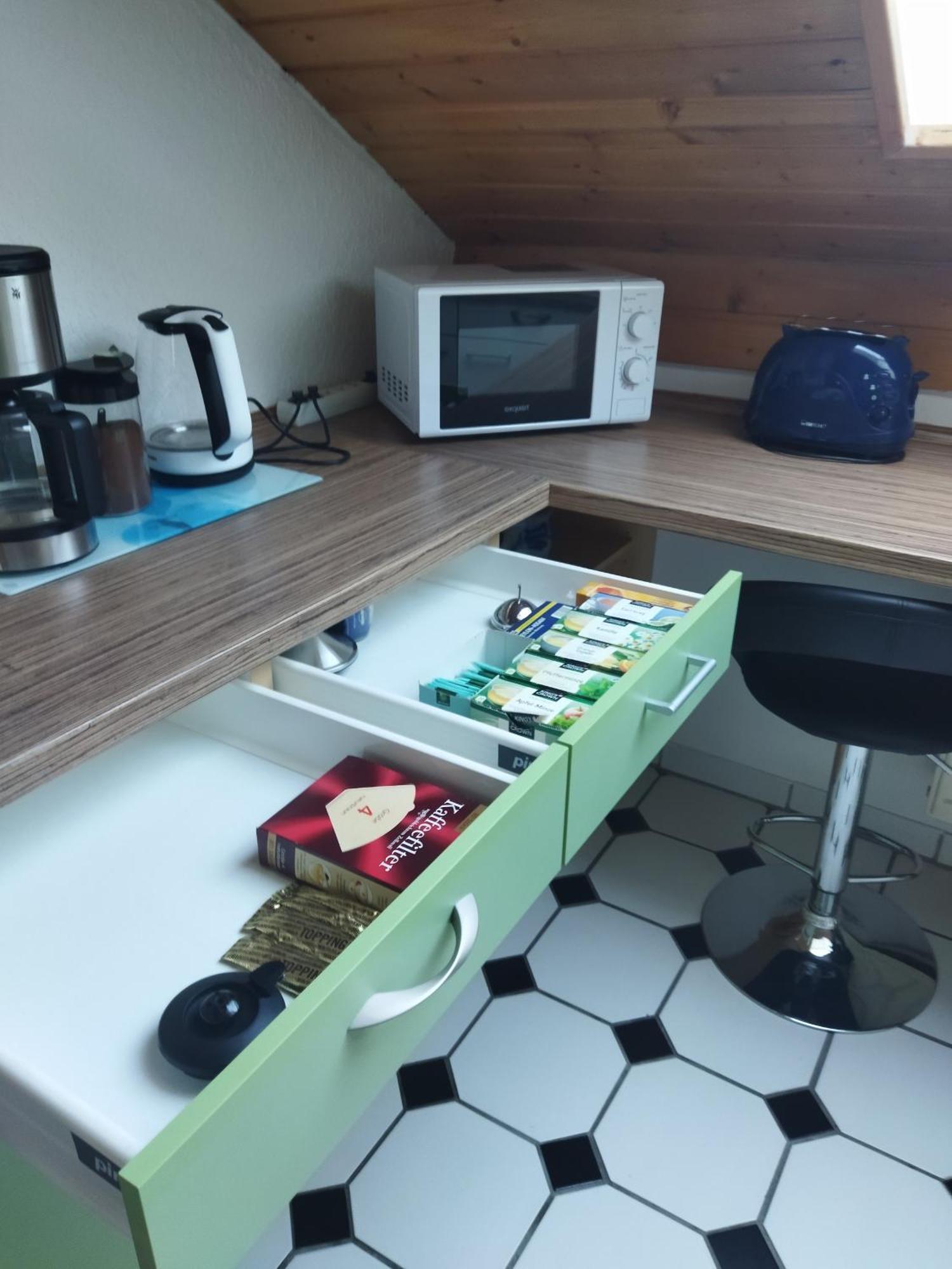 Aussergewoehnliche Atelierferienwohnung Mit Balkon An Der Donau Winzer Buitenkant foto