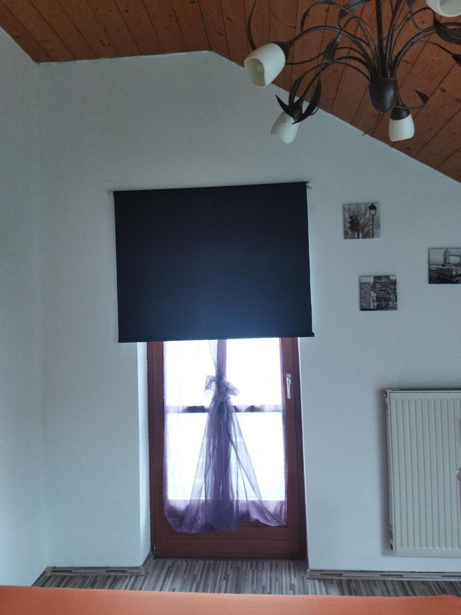 Aussergewoehnliche Atelierferienwohnung Mit Balkon An Der Donau Winzer Buitenkant foto